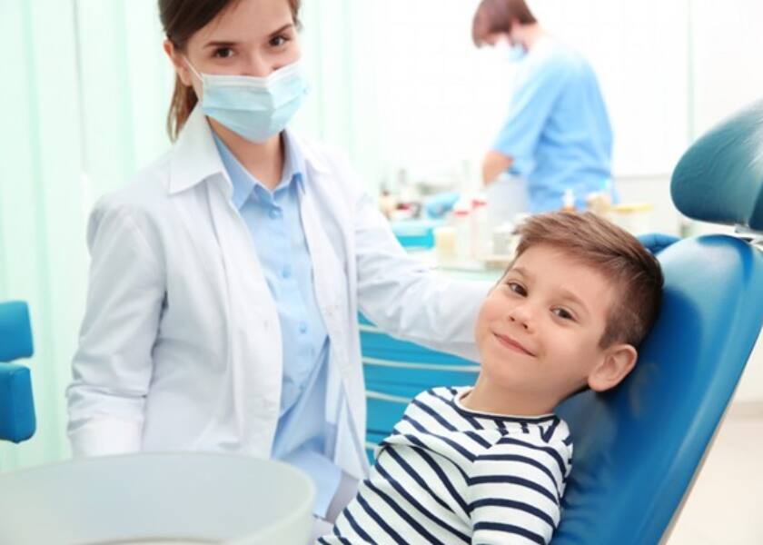 مزایای مراجعه به کلینیک دندانپزشکی کودکان